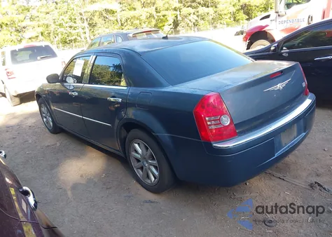 2008 Chrysler 300 Limited из США, поврежденный, VIN 2C3KA33G98H115871